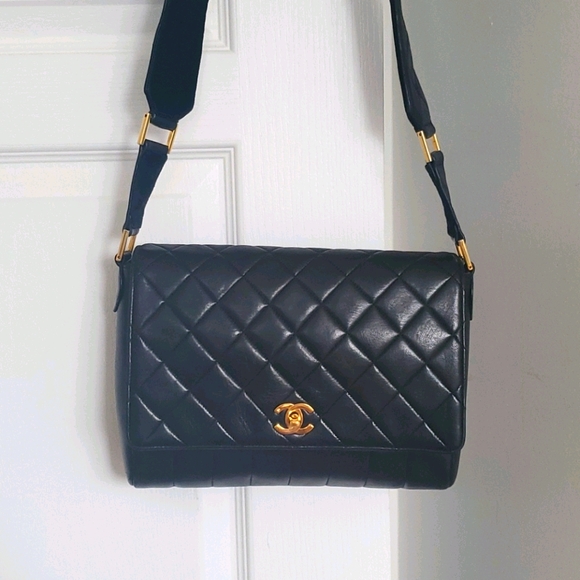 CHANEL Handbags - SOLD Chanel vintage black shoulder bag